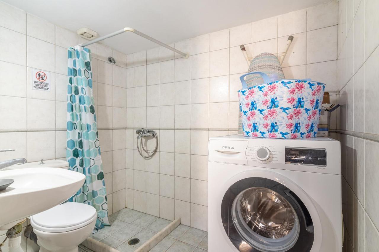 Spacious Near Downtown Appartement