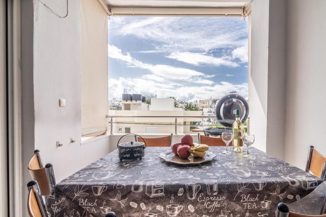 Spacious Near Downtown Apartment *